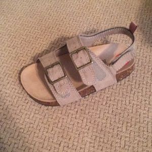 Toddler GIrl Sandals Size 10. NWOT. Never worn!